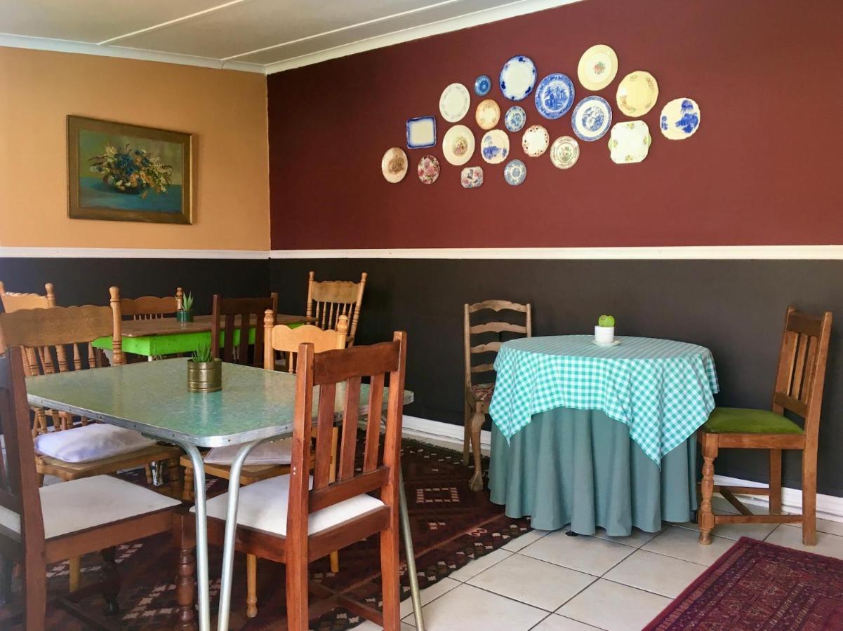 John Montagu Accommodation Ngoại thất bức ảnh