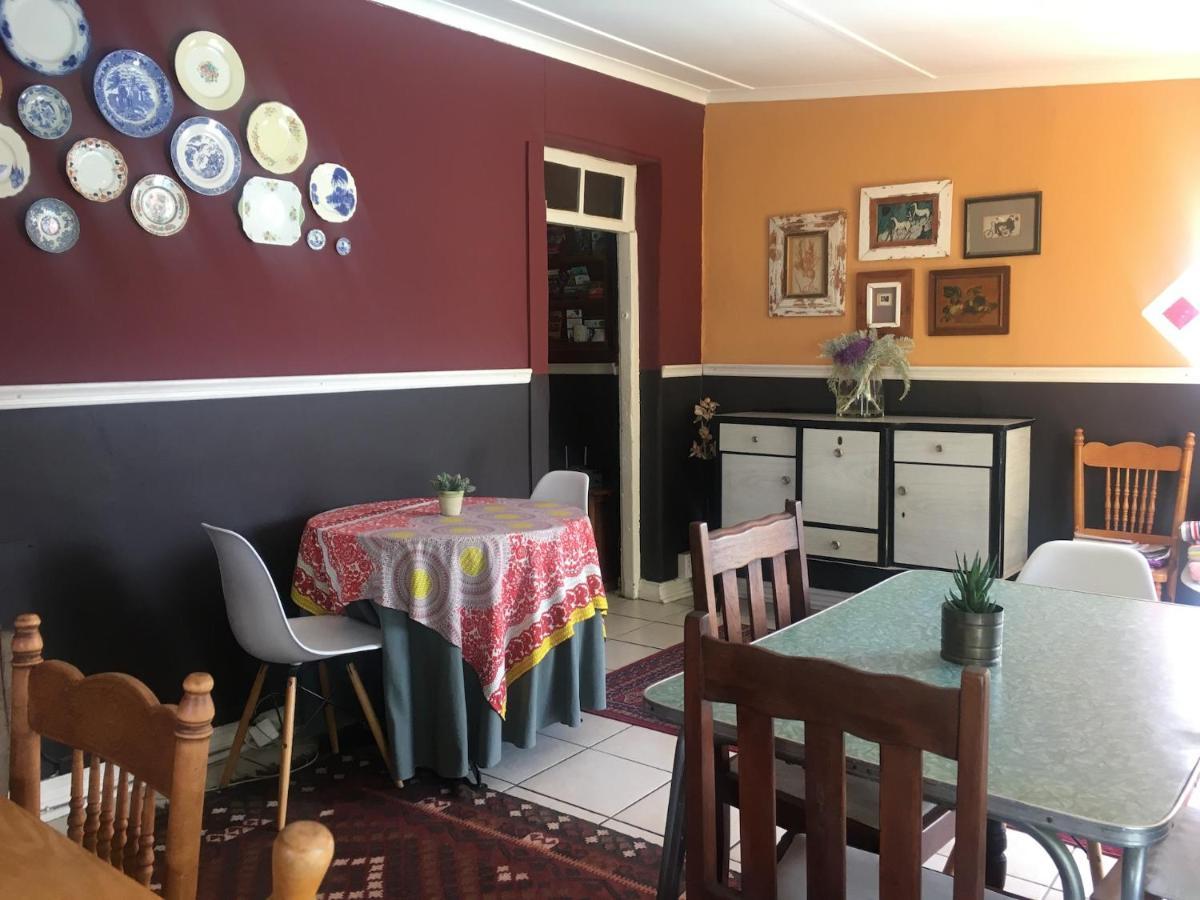 John Montagu Accommodation Ngoại thất bức ảnh